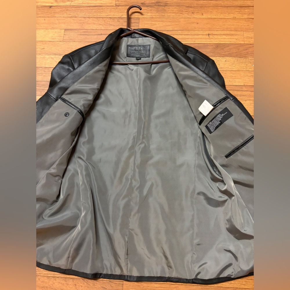 Stafford Black Leather Jacket - Picture 3 of 10